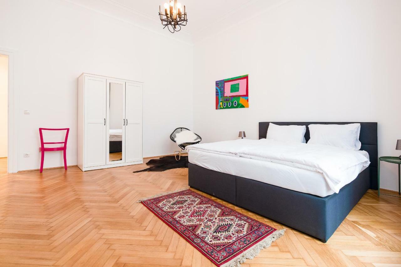 Grand Soho II Apartment Vienna Exterior photo